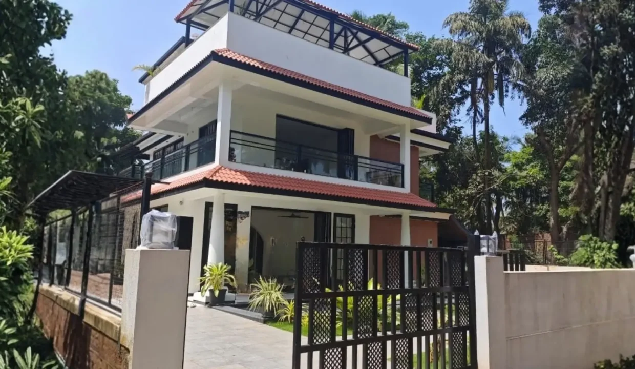 standalone-4bhk-luxury-villa-for-sale-in-south-goa-goa-villas-goa-properties-goa-listings-pooja-khurana-goa-luxury-real-estate (2)