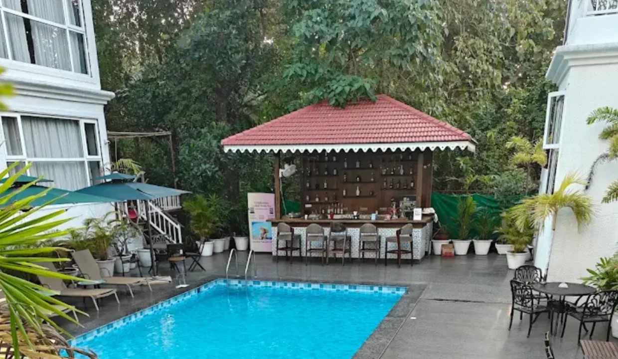 hotel-for-sale-goa-hotel-for-sale-hotel-for-rent-resorts-for-sale-goa-listings-goa-villa-goa-properties-luxury-villa-for-sale-dlf-villas-ashray-isprava-acron-vianaar-goa-vianaa-1 (1)